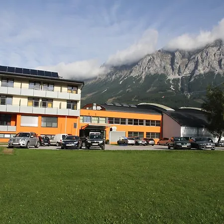 Sportsarea Grimming Отель типа 